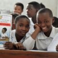 Young children learning together in a classroom, best age to learn a second language