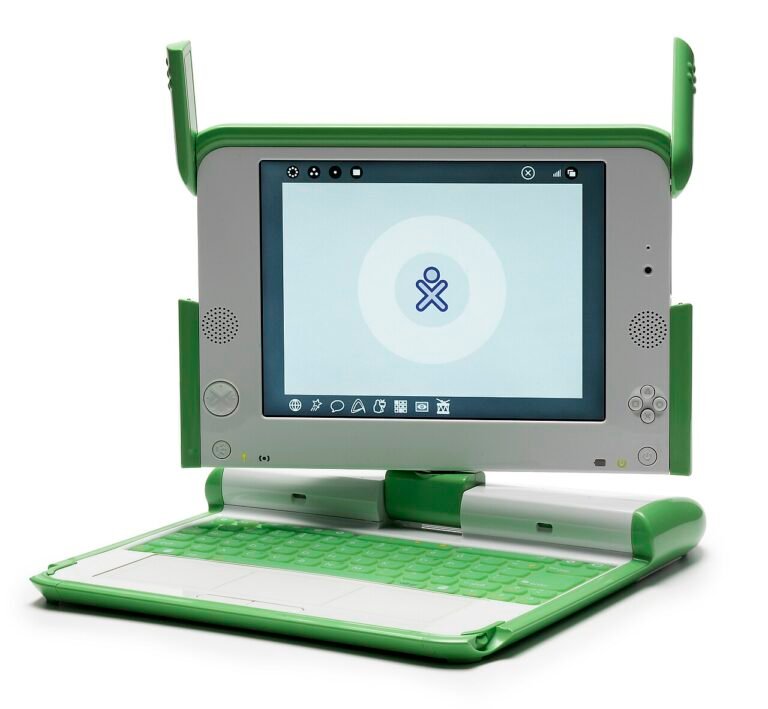 Raising Un-Hackable Kids: Teaching Cybersecurity Basics to 10-Year-Olds