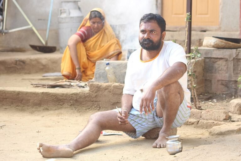 మనుషులంటే మాటలు కాదు (సంయుక్త అక్షరాలు లేని కథ)